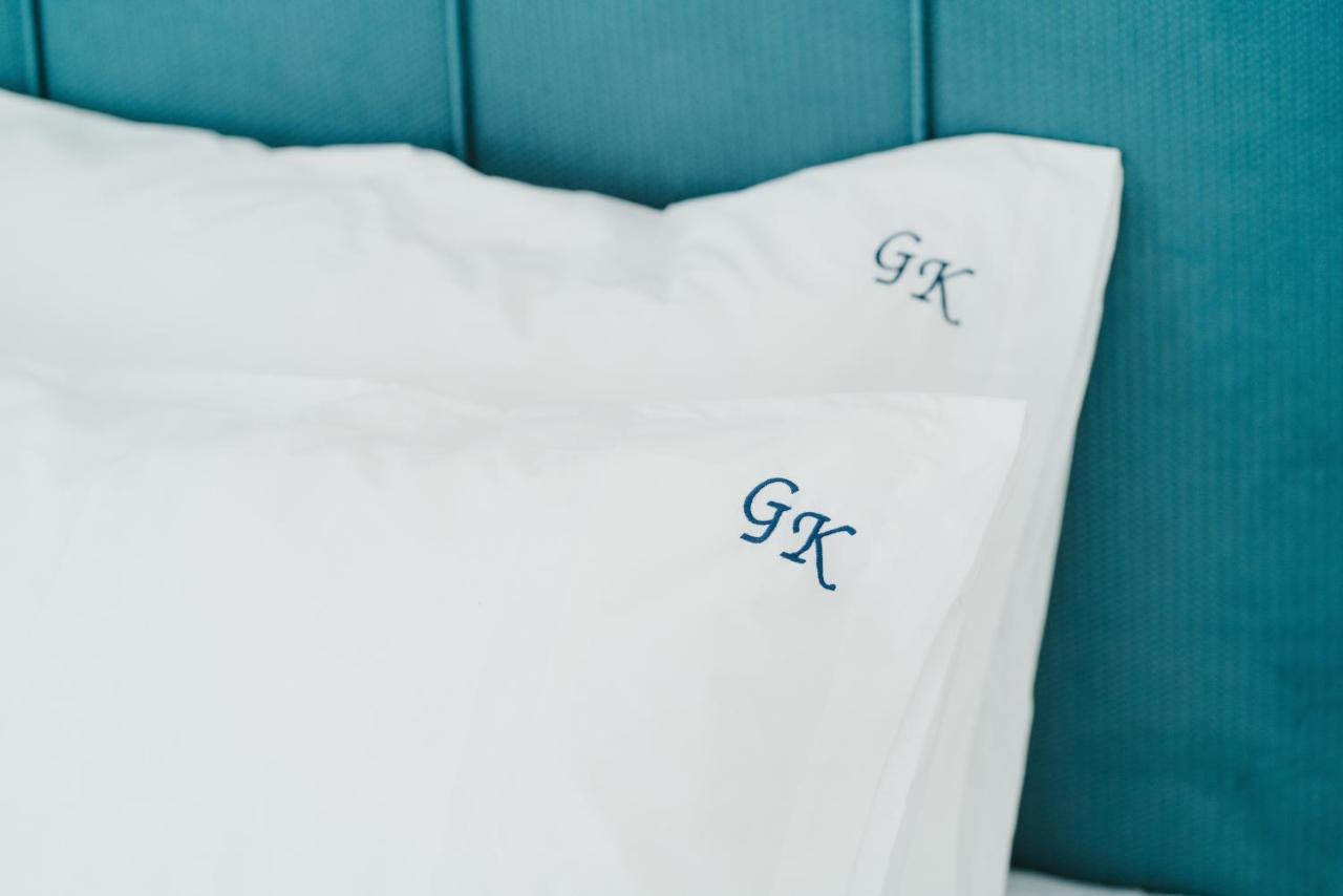 Blue And White Luxury Suites Nea Kallikrateia Zewnętrze zdjęcie